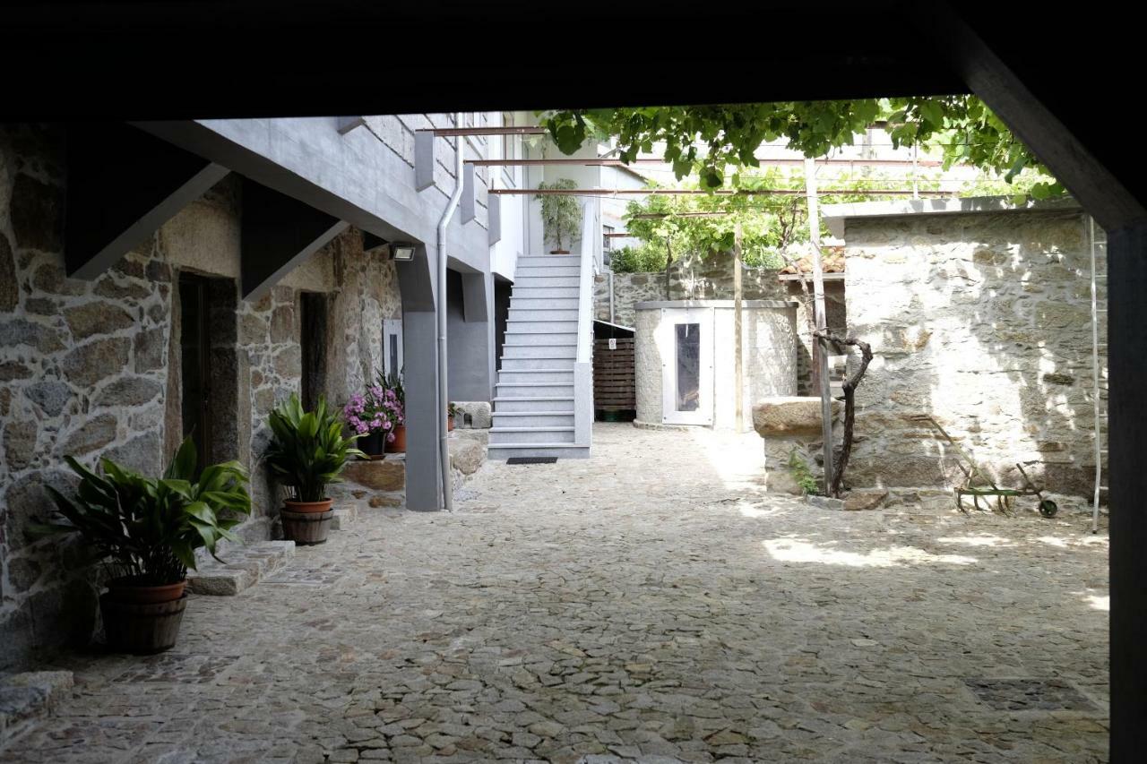 ヴァーレ・デ・カンブラ Casa Do Aido De Cimaヴィラ エクステリア 写真