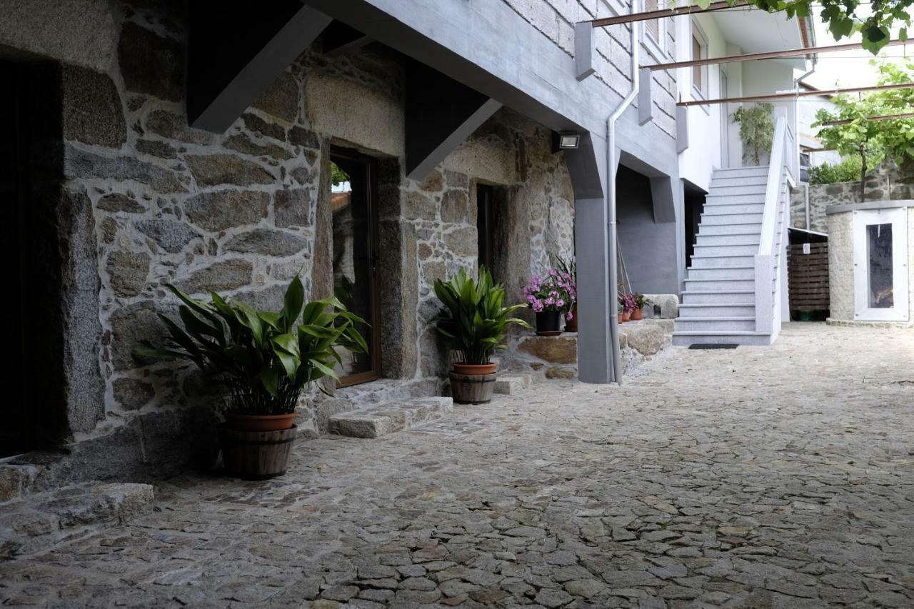 ヴァーレ・デ・カンブラ Casa Do Aido De Cimaヴィラ エクステリア 写真
