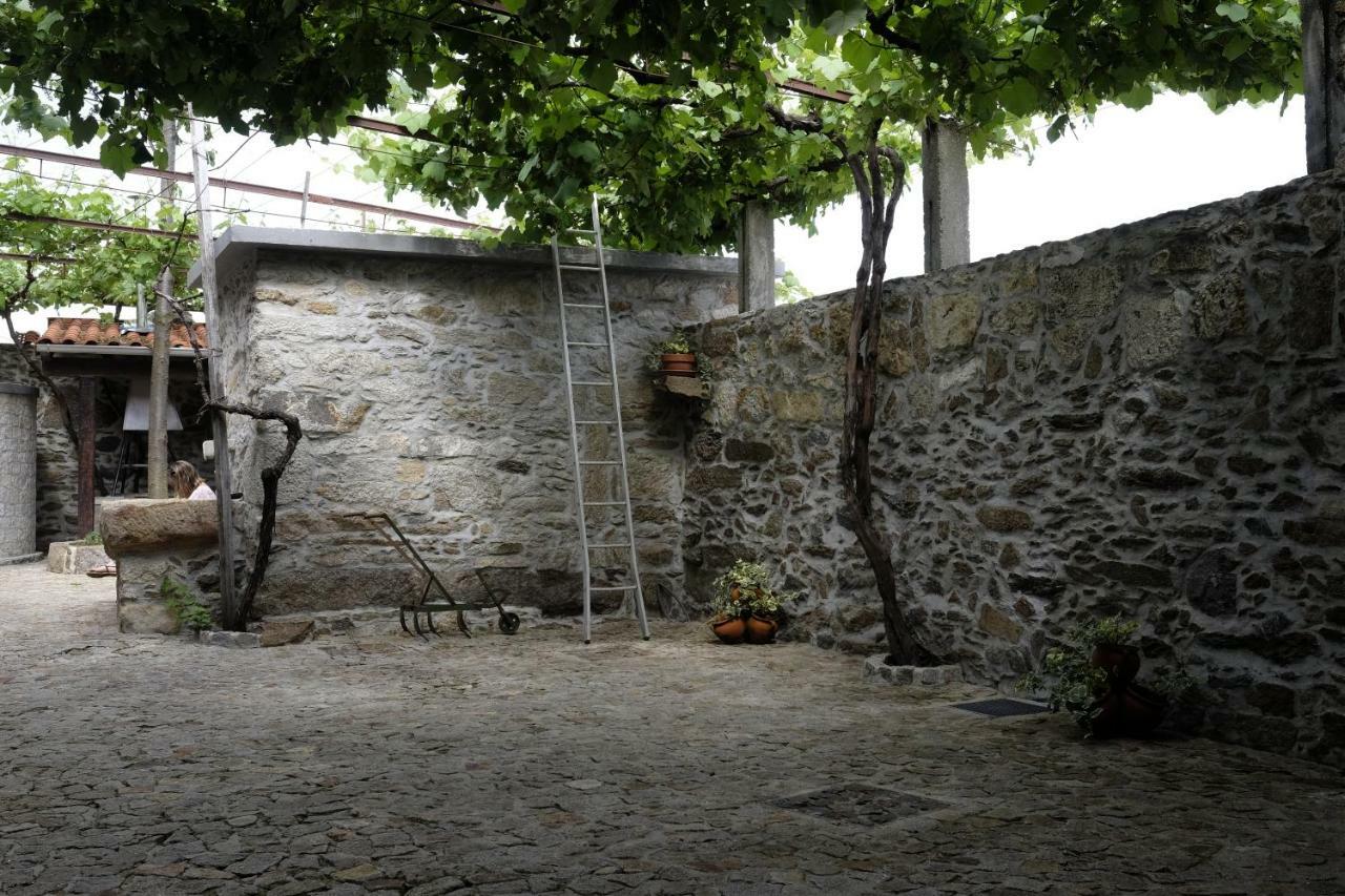 ヴァーレ・デ・カンブラ Casa Do Aido De Cimaヴィラ エクステリア 写真
